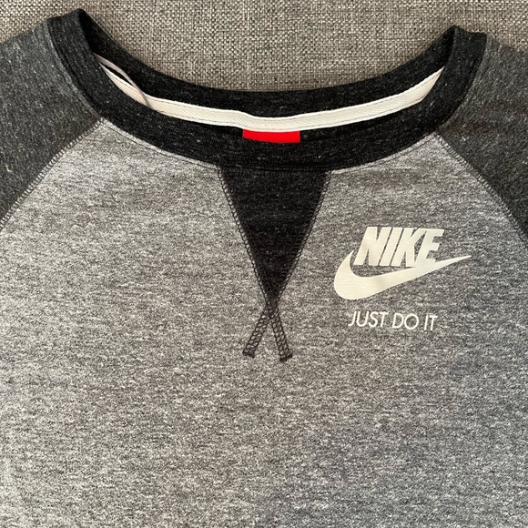 Nike Vintage Dress - Picture 2 of 5